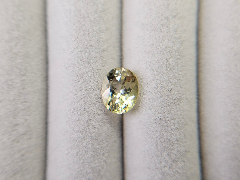 MOB-1　モンテブラサイト　1.47ct