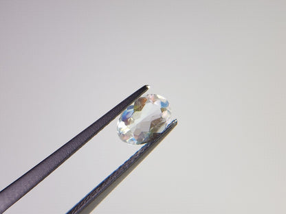 ANLB-8　アンデシンラブラドライト　0.60ct