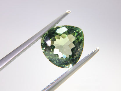 gAP-2　グリーンアパタイト（マダガスカル産）　2.35ct