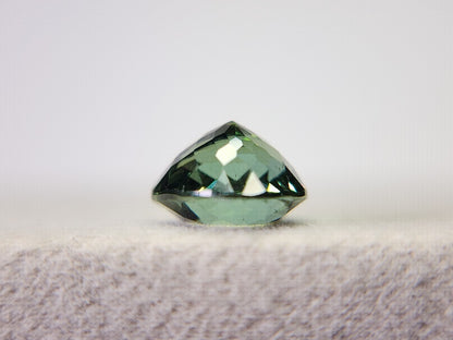 gAP-2　グリーンアパタイト（マダガスカル産）　2.35ct