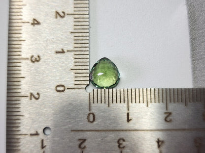 gAP-2　グリーンアパタイト（マダガスカル産）　2.35ct
