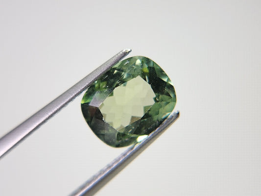 gAP-5　グリーンアパタイト（マダガスカル産）　2.16ct