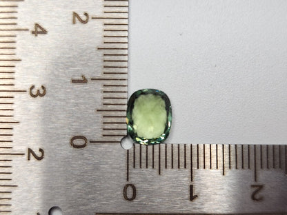 gAP-5　グリーンアパタイト（マダガスカル産）　2.16ct