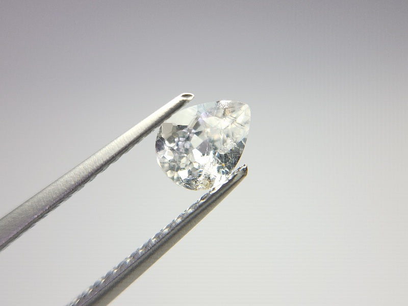 POL-4　ポルーサイト（カナダ産）　　0.60ct
