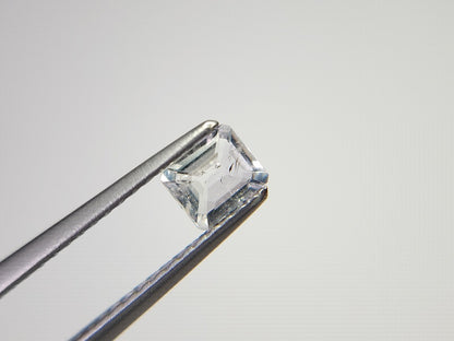 POL-7　ポルーサイト（カナダ産）　0.29ct