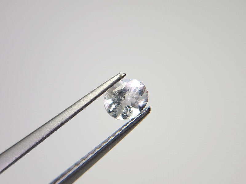 POL-8　ポルーサイト（カナダ産）　0.28ct