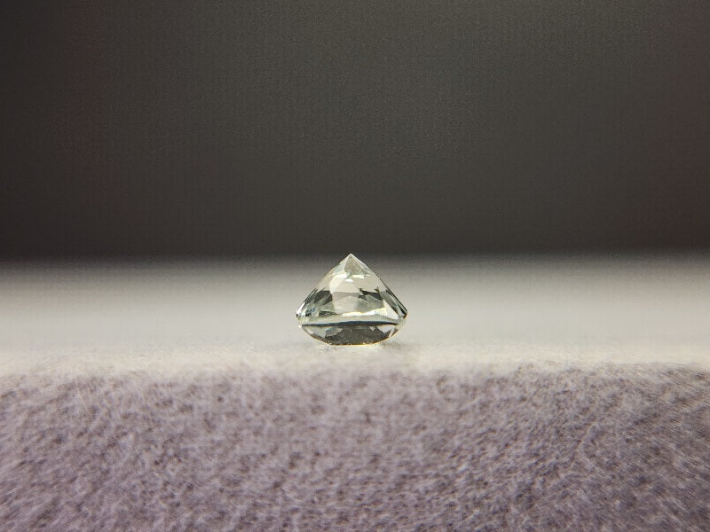 ACR-3　アクロアイト（モザンビーク産）　0.34ct