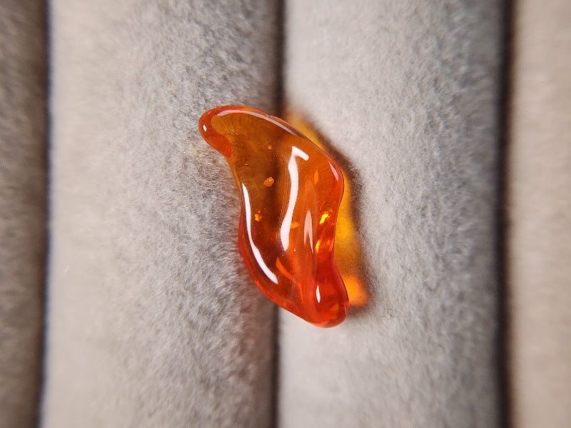 FIOP-7　ファイアオパール（メキシコ産）　1.64ct