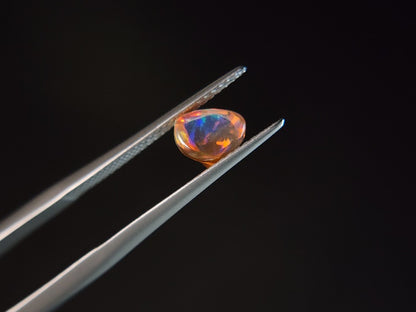 FIOP-9　ファイアオパール（メキシコ産）　0.98ct