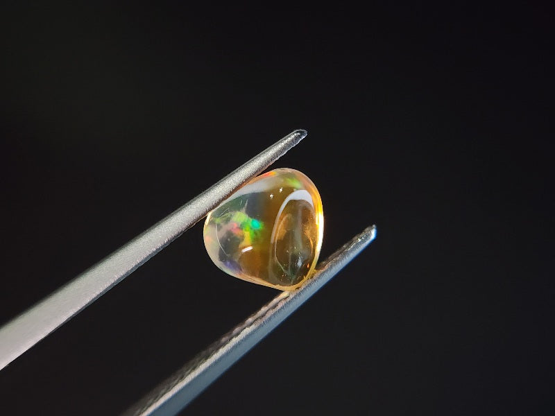 FIOP-10　ファイアオパール（メキシコ産）　0.87ct