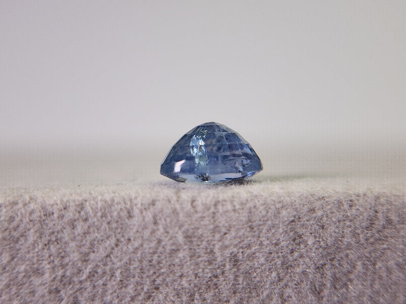 SA-51　サファイア　1.54ct