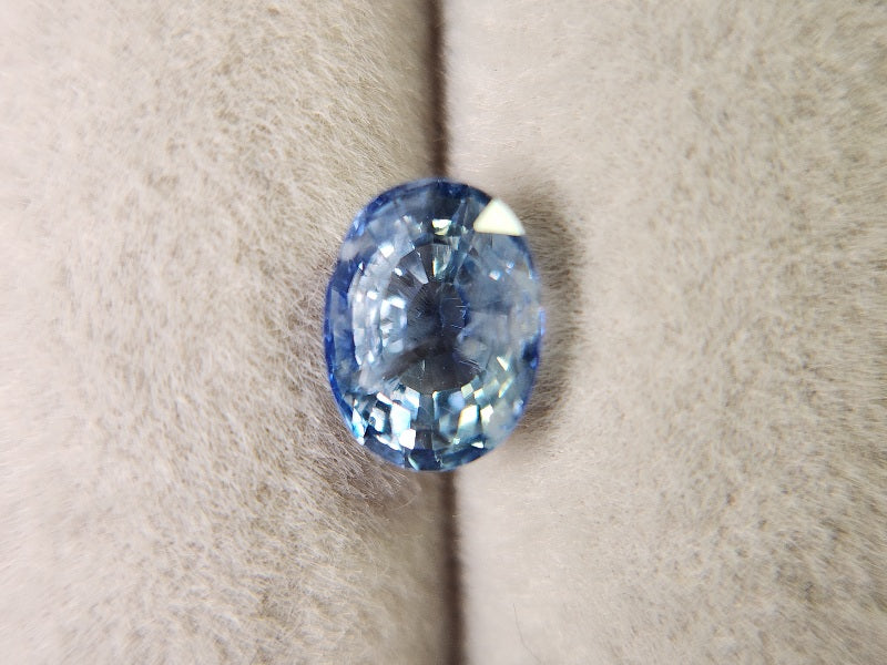 SA-51　サファイア　1.54ct