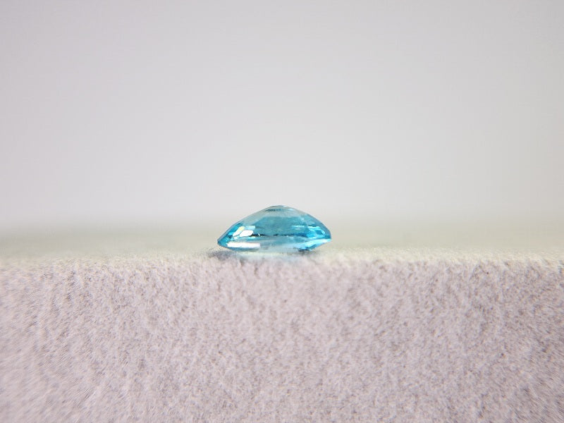 bl-Z-1　ブルージルコン　1.42ct