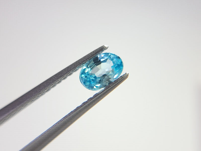 bl-Z-3　ブルージルコン　0.76ct