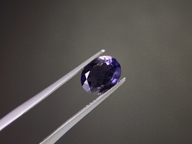 IO-1　アイオライト　1.44ct
