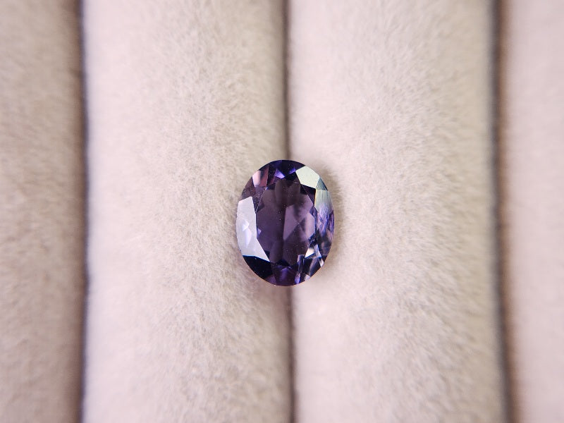 IO-1　アイオライト　1.44ct