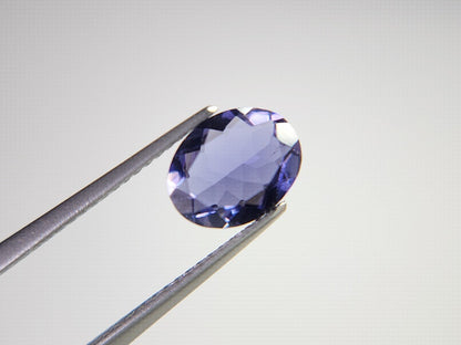 IO-3　アイオライト　1.24ct