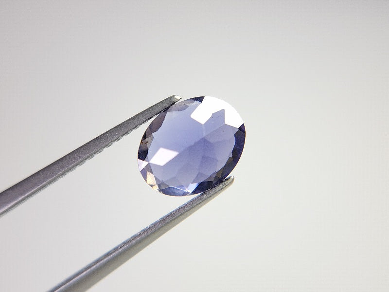 IO-3　アイオライト　1.24ct