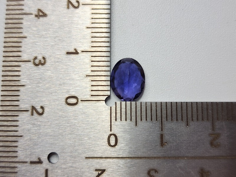IO-3　アイオライト　1.24ct