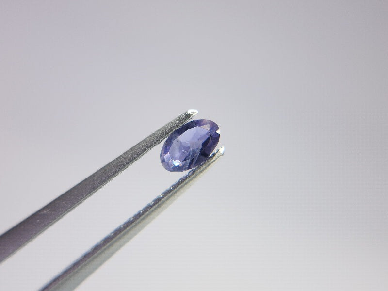 IO-4　アイオライト　0.19ct