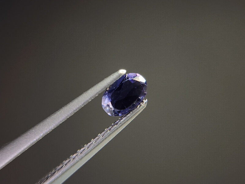 IO-6　アイオライト　0.18ct