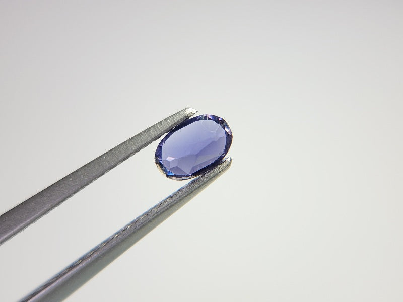 IO-6　アイオライト　0.18ct