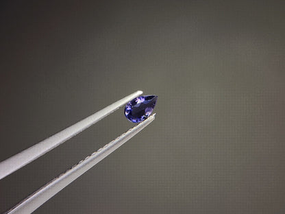 IO-8　アイオライト　0.16ct