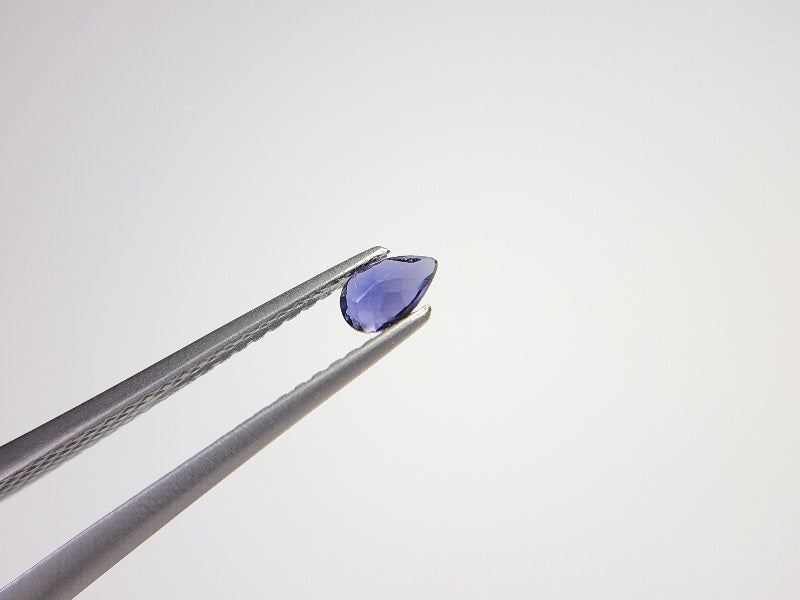 IO-8　アイオライト　0.16ct