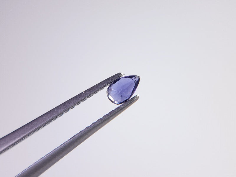 IO-9　アイオライト　0.15ct