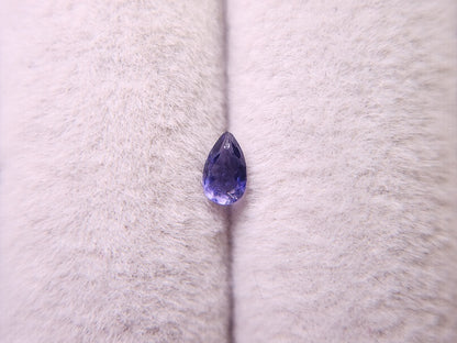 IO-9　アイオライト　0.15ct