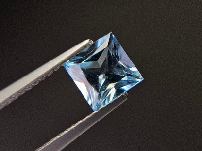 bl-TO-23　ブルートパーズ　1.51ct