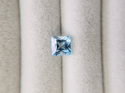 bl-TO-23　ブルートパーズ　1.51ct