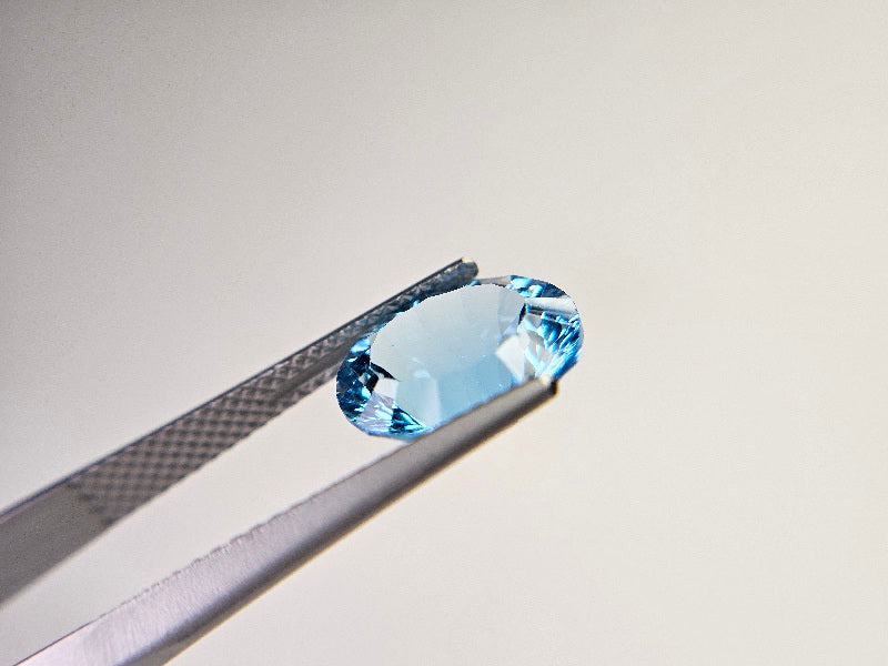 blTO-25　ブルートパーズ　4.33ct