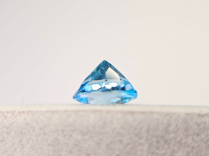blTO-29　ブルートパーズ　3.37ct