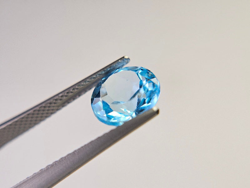 blTO-30　ブルートパーズ　3.45ct