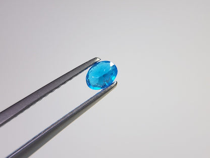 nbl-AP-18　ネオンブルーアパタイト　0.18ct