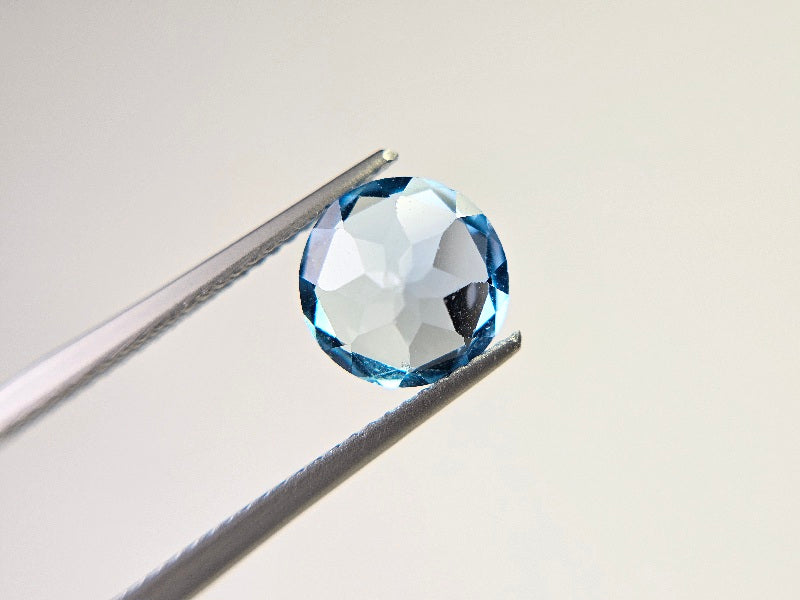 blTO-32　ブルートパーズ　3.08ct