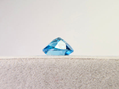 blTO-32　ブルートパーズ　3.08ct