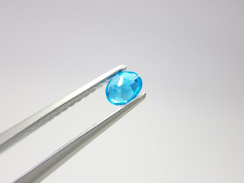 nbl-AP-20　ネオンブルーアパタイト　0.18ct