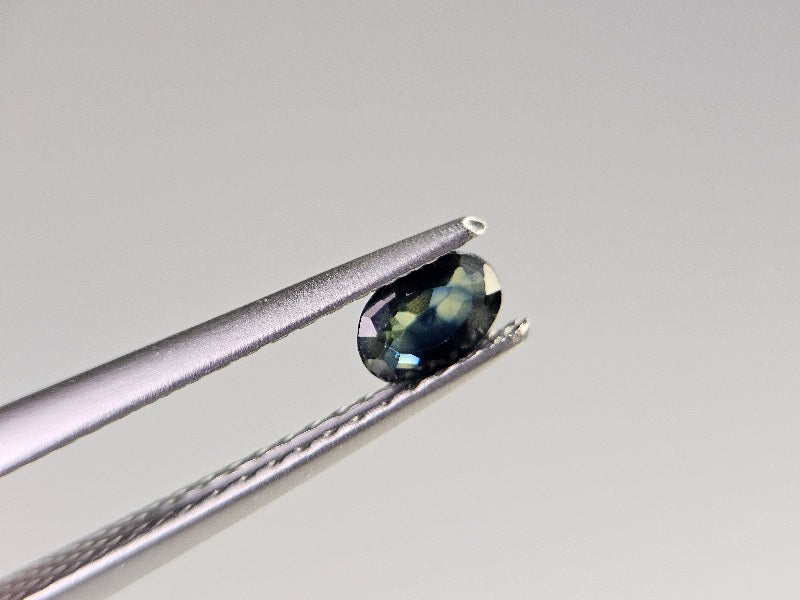 bcSA-27　バイカラーサファイア　0.24ct