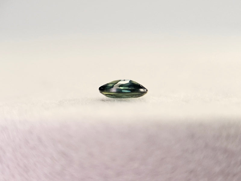 bcSA-27　バイカラーサファイア　0.24ct