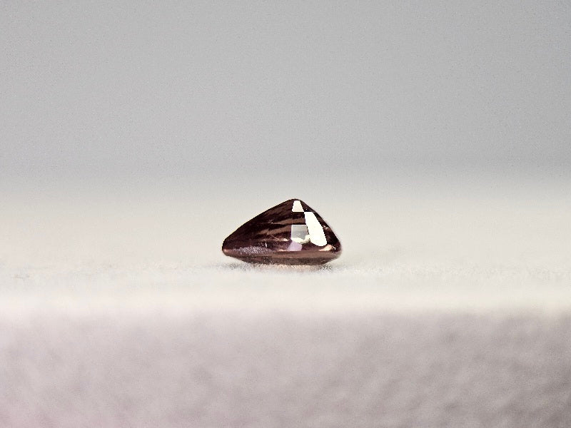 ccGA-10　カラーチェンジガーネット　0.71ct