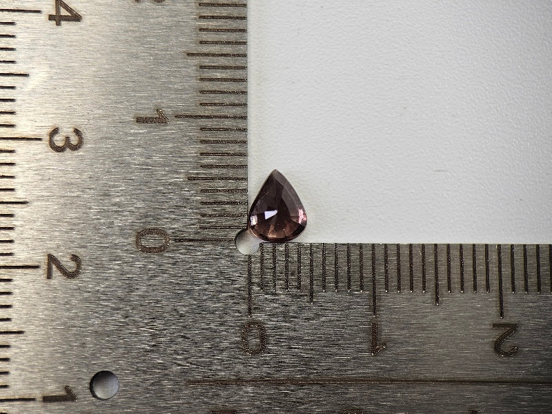ccGA-10　カラーチェンジガーネット　0.71ct