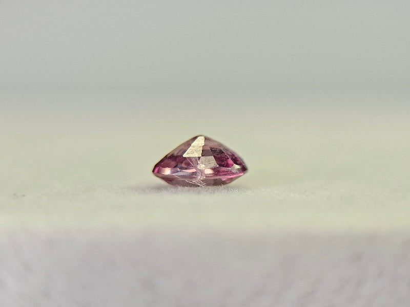 ccGA-11　カラーチェンジガーネット　0.70ct