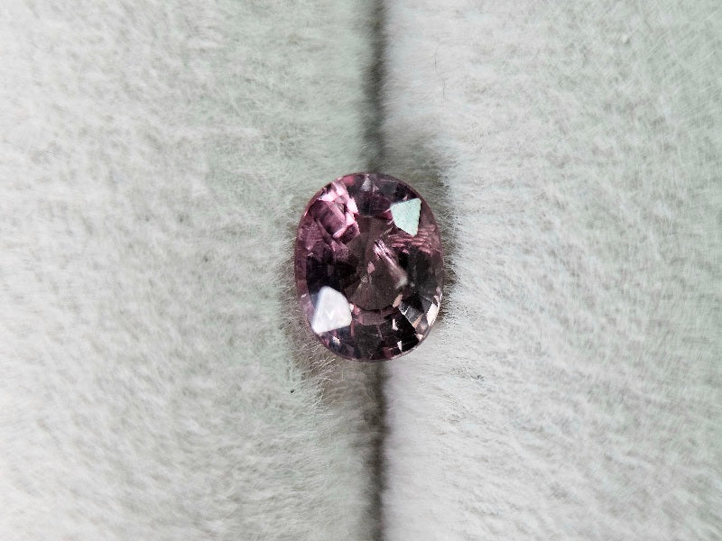 ccGA-11　カラーチェンジガーネット　0.70ct