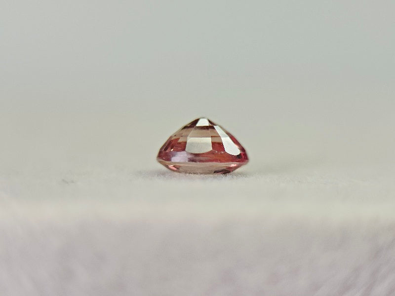 ccGA-12　カラーチェンジガーネット　0.67ct