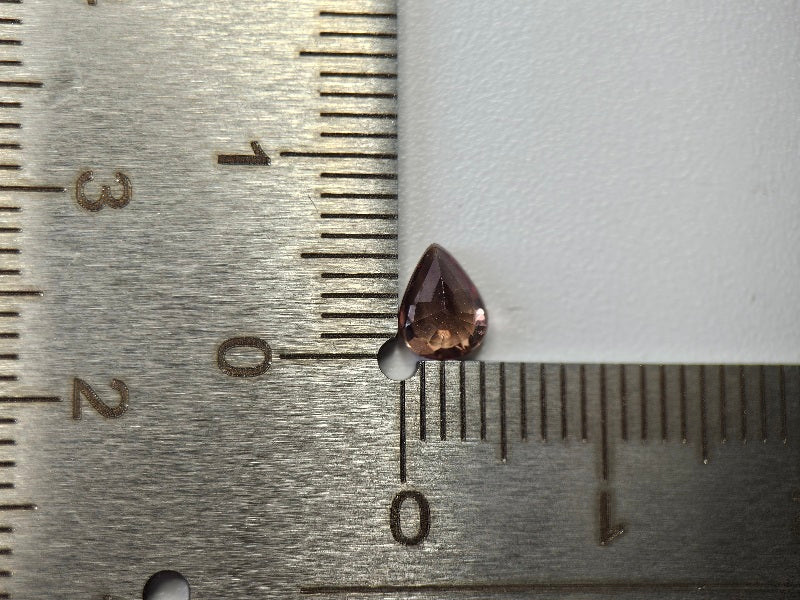 ccGA-15　カラーチェンジガーネット　0.60ct