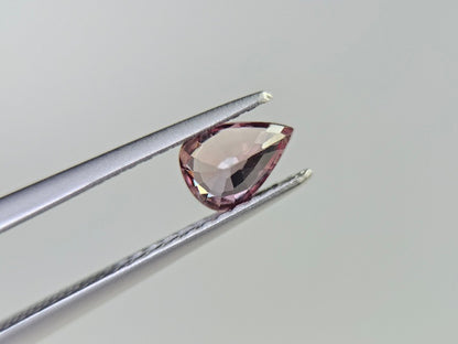 ccGA-16　カラーチェンジガーネット　0.57ct