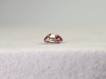 ccGA-17　カラーチェンジガーネット　0.57ct