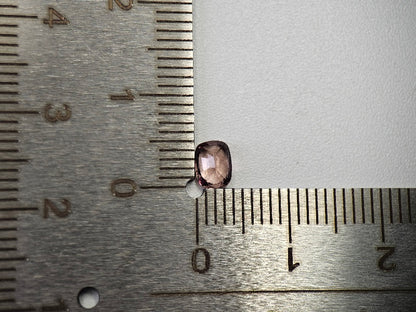 ccGA-17　カラーチェンジガーネット　0.57ct